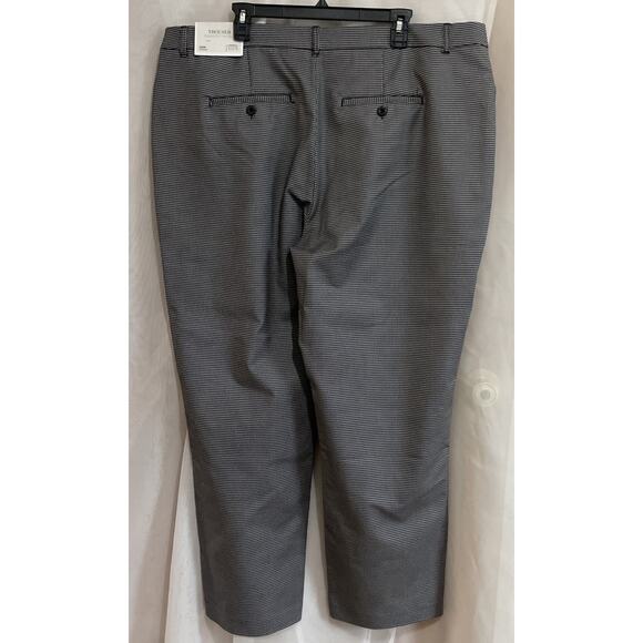 CJ Banks Plus Size Mid Rise Trouser Pants Size 22W Black White Shape Fit NWT - Picture 2 of 10